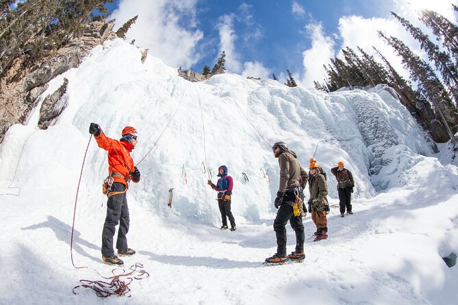 Jasper Ice Climbing Experience - Meeting at the Rockaboo office in Jasper