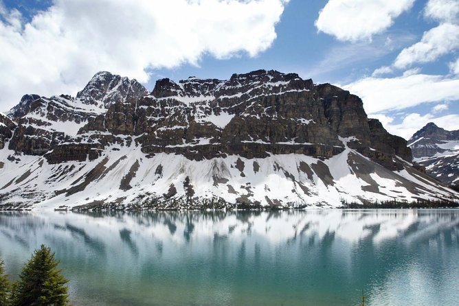 Jasper National Park 2-Day Tour: Maligne Lake & Columbia Icefield - Athabasca Falls and an evening in Jasper