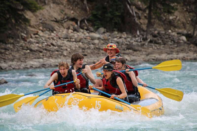 Jasper National Park: 2-Hour Whitewater Rafting - The first 10 minutes: calm water and mountain views