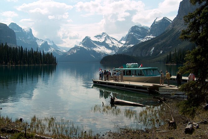 Jasper National Park Tour: Maligne Valley, Medicine Lake and Spirit Island - How much value do you get for $154.71?