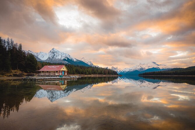 Jasper National Park Tour Maligne Valley, Medicine Lake with Walk - The Road Through Jasper National Park