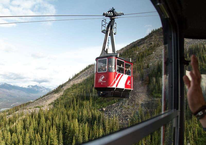 Jasper SkyTram Roundtrip Flight Ticket - The 7.5-minute ascent to 2,263 meters