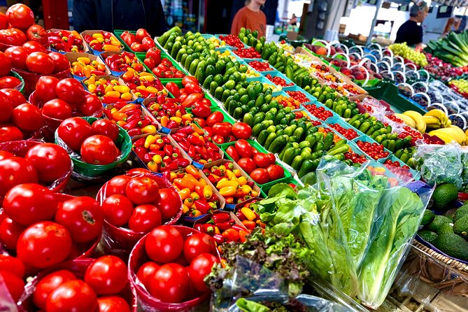 Jean Talon Market & Little Italy Food Tour with 8 Food Tastings - Parc de la Petite-Italie Is a Pleasant Finish