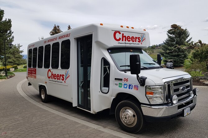 Kelowna Airport to SilverStar Ski Shuttle - From Kelowna Airport to SilverStar in about two hours