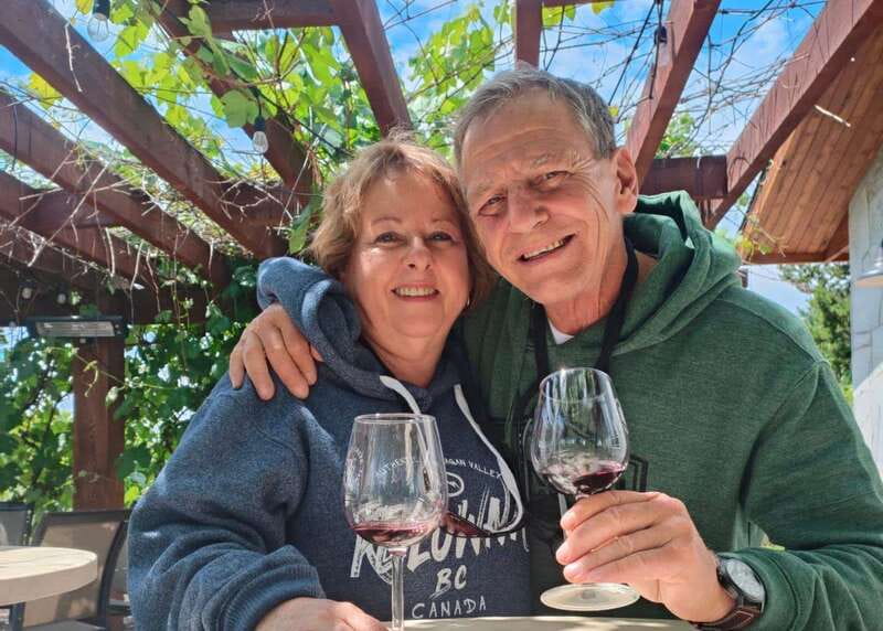 Kelowna: E-Bike Guided Wine Tour with Lunch & Tastings - Priest Creek Family Estate Winery: a second point of comparison