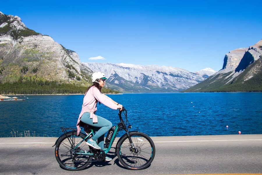 Kelowna: E-Bike Rental with In-App Navigation Guide - The Included Gear and Why It Matters