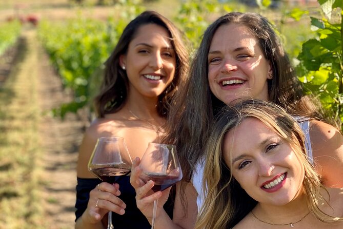 Kelowna Mystery Full Day Guided Wine Tour With 5 Wineries - Pickup, Timing, and Practical Details
