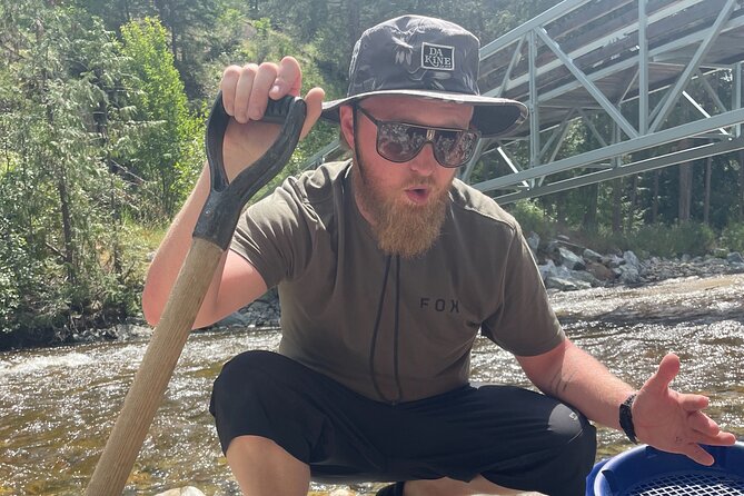 Kelowna Scenic Canyon Gold Panning Experience - Why Scenic Canyon makes a good classroom