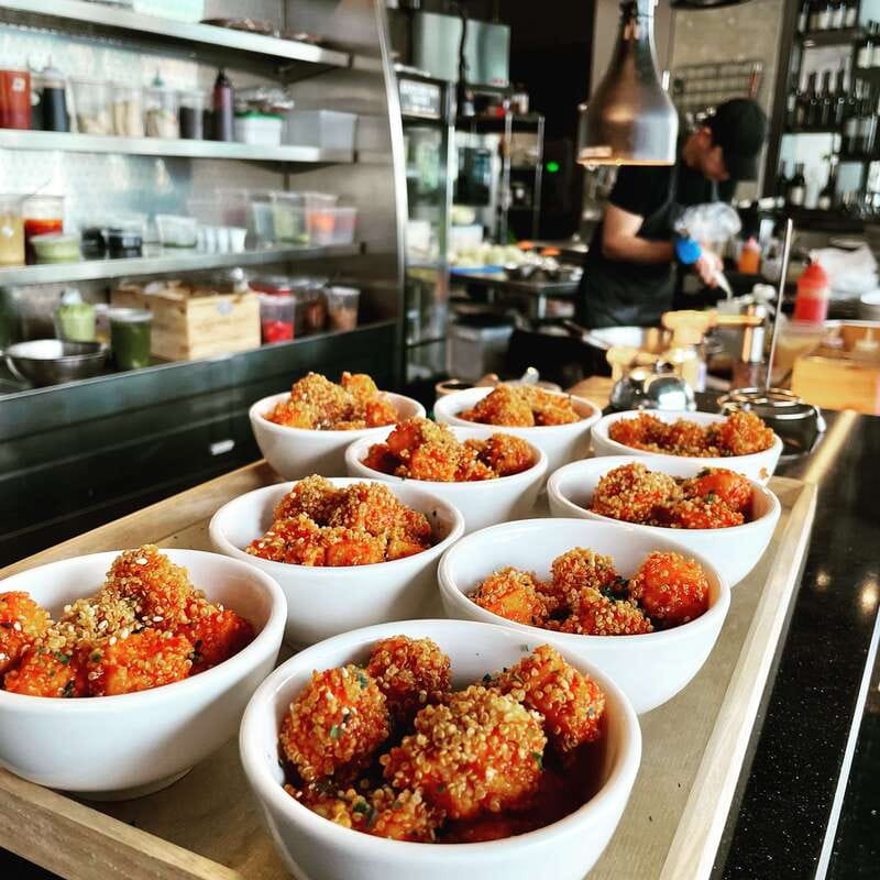 Kelowna: Walking Food Tour with 7 Tastings and 4 Drinks - Kasugai Gardens and the BNA Brewing stop
