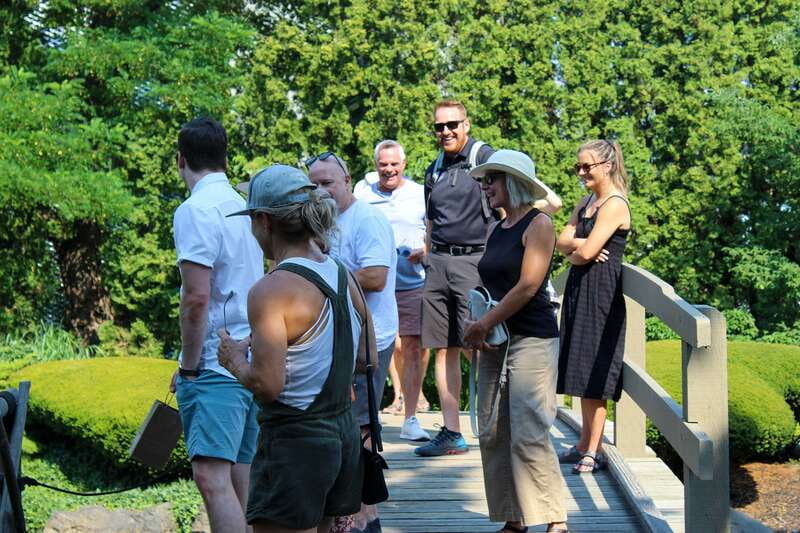 Kelowna: Walking Food Tour with 7 Tastings and 4 Drinks - The Innovation Centre and Kelowna’s public art