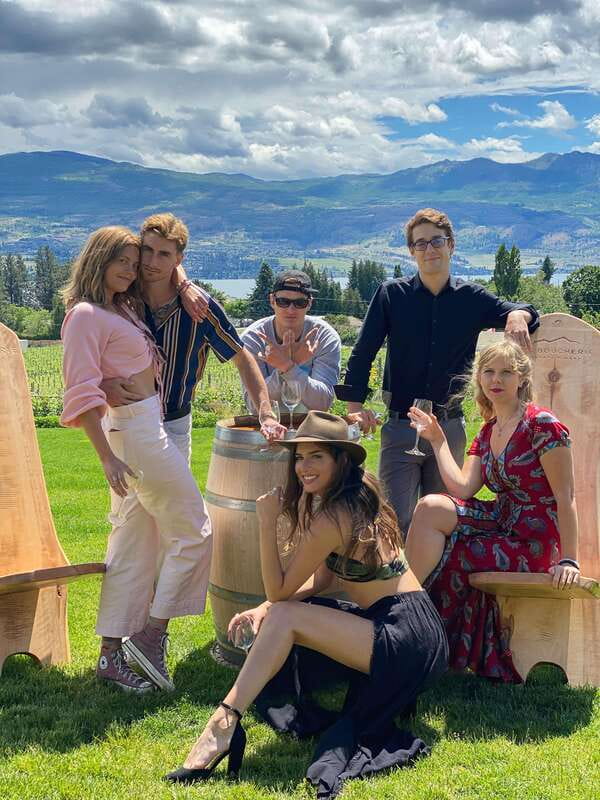 Kelowna: West Kelowna Full Day Guided Wine Tour - The Hatch: a lively opening stop