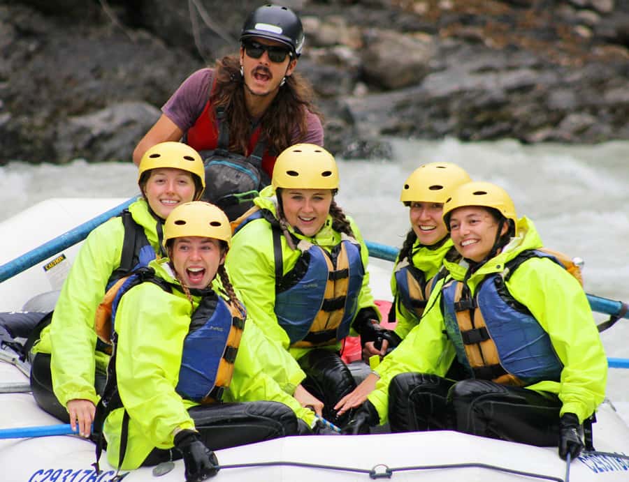 Kicking Horse River: Whitewater Rafting Half-Day Trip - What the rapids feel like