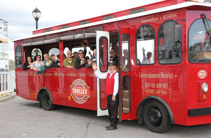 Kingston: Hop-On Hop-Off Trolley Tour - The 75-minute figure-eight route