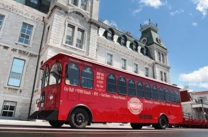 Kingston: Trolley City Tour - Queen’s University and Kingston’s old architecture