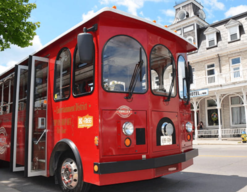 Kingston: Trolley City Tour - Galleries, museums, and the city between major sights