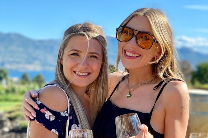 Lake Country Half Day Guided Wine Tour With 4 Wineries - 50th Parallel finishes with modern design and focused wines