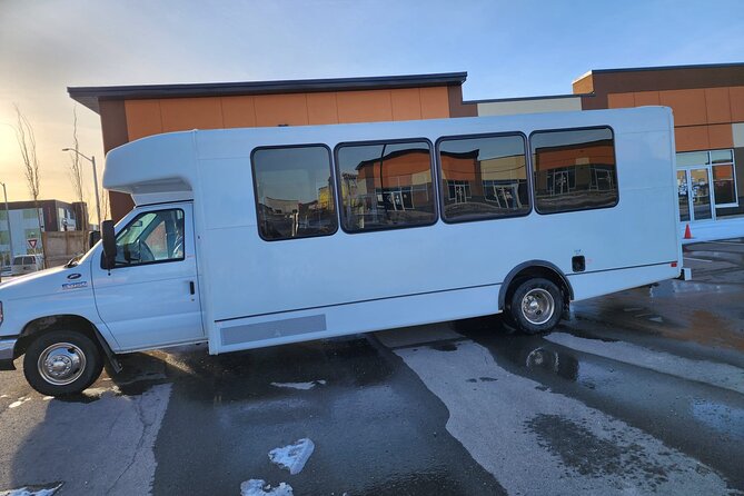 Lake Louise and Banff Day Trip - Why this private Calgary day trip works