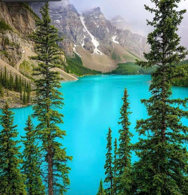 Lake Louise, Emerald Lake, Minnewanka Cruise & Banff Town - Key points at a glance