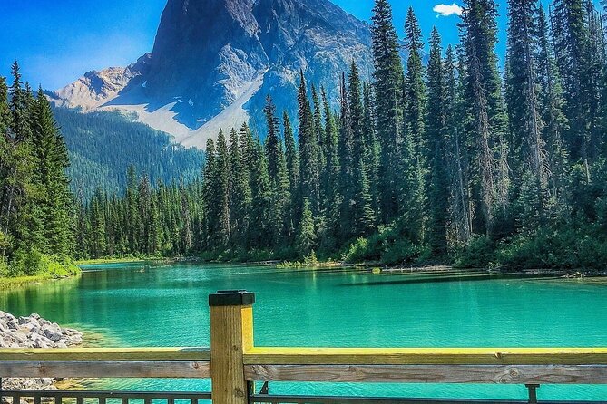 Lake Louise Moraine Lake Day Trip from Banff Calgary Canmore - Lake Louise gives you the classic first look