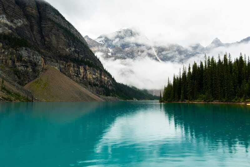 Lake Louise, Moraine Lake, tour from Canmore/Banff - Lake Louise: 75 minutes beside the blue water