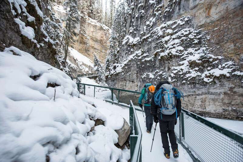 Lake Louise, Peyto Lake, Johnston Canyon & Icefields Parkway - Lake Louise and Fairmont Chateau Lake Louise