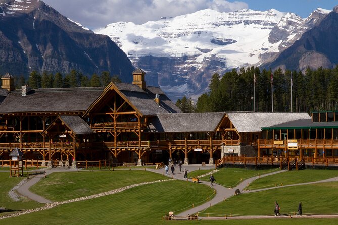 Lake Louise Summer Gondola Experience - Riding above Lake Louise in summer