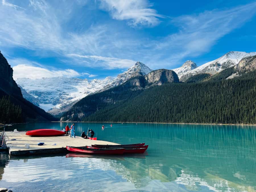 Louise,Moraine/Johnston Canyon,Emerald Lake, Banff/Gondola - Vermilion Lakes and one hour in Banff