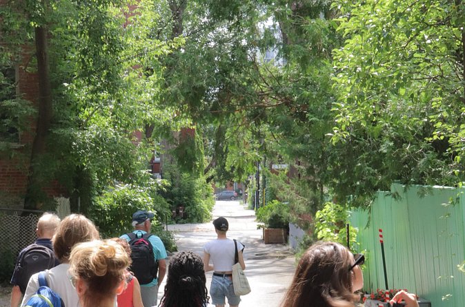 Making Their Mark: Montreal Jewish History Walking Tour - Following the early Jewish neighborhood