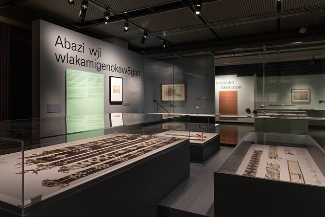 McCord Stewart Museum - Admission - Location and the practical advantage of public transportation