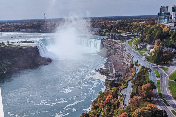 Mississauga: Niagara Falls Day Tour with Boat Cruise - Maple syrup, chocolate, and fudge tasting