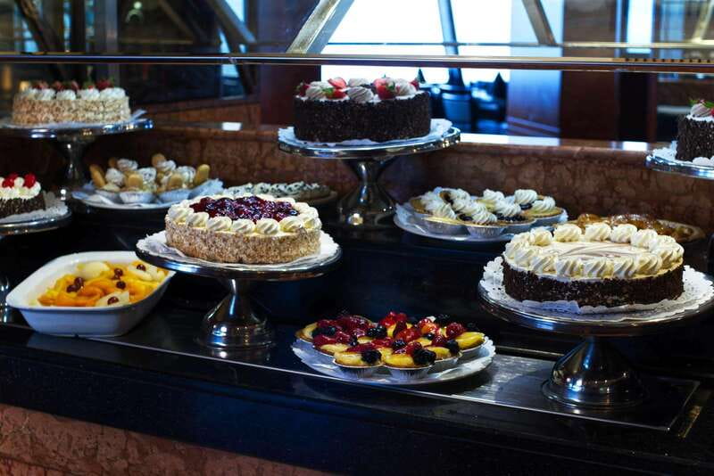 Mississauga: Niagara Falls Day Tours with Boat and Lunch - What the guides add to the day