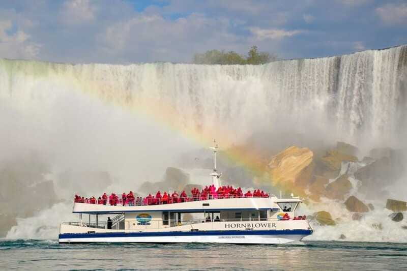 Mississauga: Niagara Falls Day Tours with Boat and Lunch - Timing, weather, and practical comfort