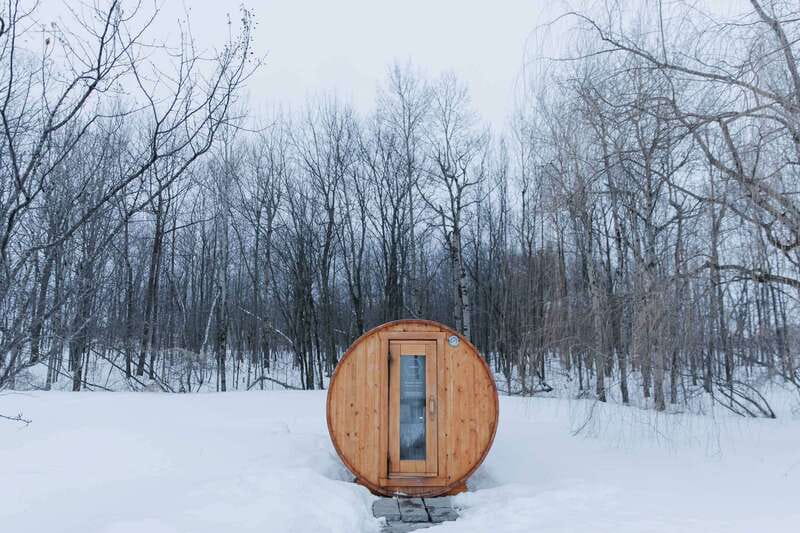 Mont-Saint-Hilaire: Nordic Spa Thermal Experience - Saunas, steam baths, and waterfalls