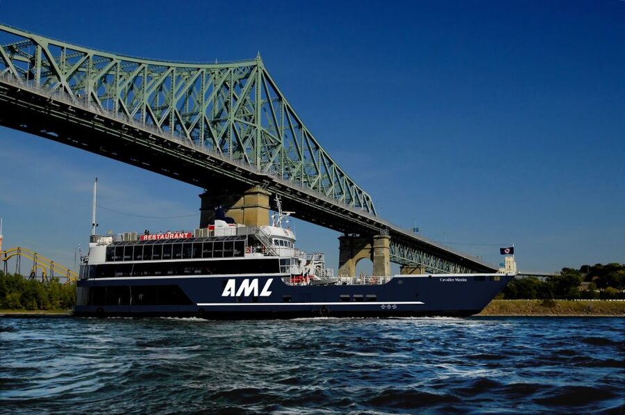 Montréal: 3 or 5-Course Dinner Cruise with DJ & Dancing - How the $131 price makes sense