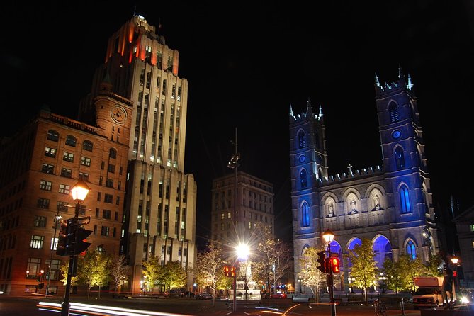 Montreal at Night Tour - Westmount mansions and the city’s residential side