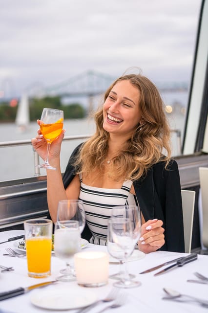 Montreal: Bateau-Mouche Cruise with A La Carte Dinner Option - Music, lighting, and the nighttime mood
