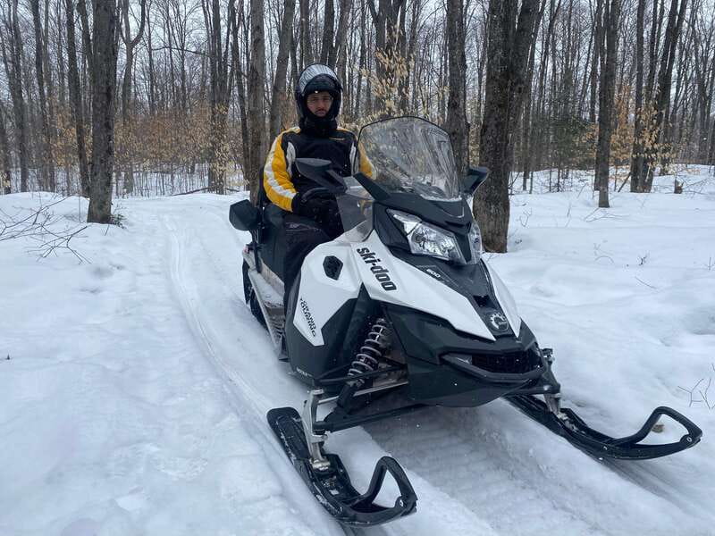 Montreal: Canadian Forest Guided Tour by Snowmobile - Getting Ready for the Snowmobile