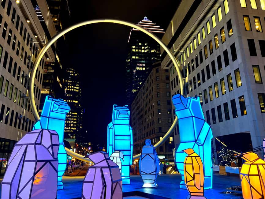 Montreal: Christmas Lights Private Walking Tour - Saint Paul Street and the final walk to the Old Port