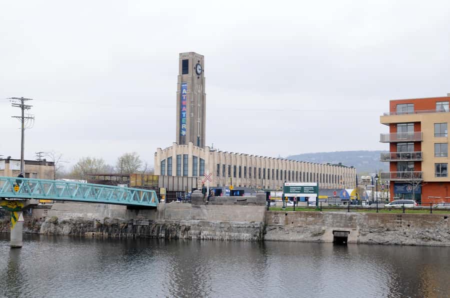 Montreal: City Architecture Guided Bike Tour - Old Montreal and the city’s first building era