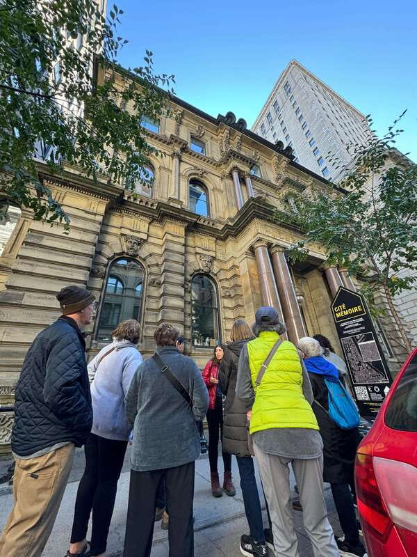 Montreal: Essential Neighborhoods Walking Tour + Basilica - Coffee in the Lower Main and the Plateau