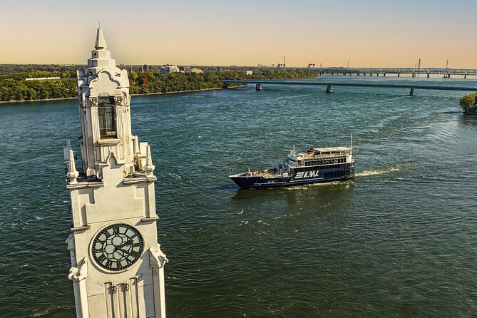 Montreal: Evening cruise with DJ - Leaving from Montreal’s Old Port at 7:00 pm