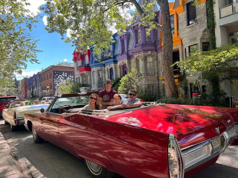 Montréal: Guided Tour in Vintage Convertible Cadillac - At a glance: the details that matter