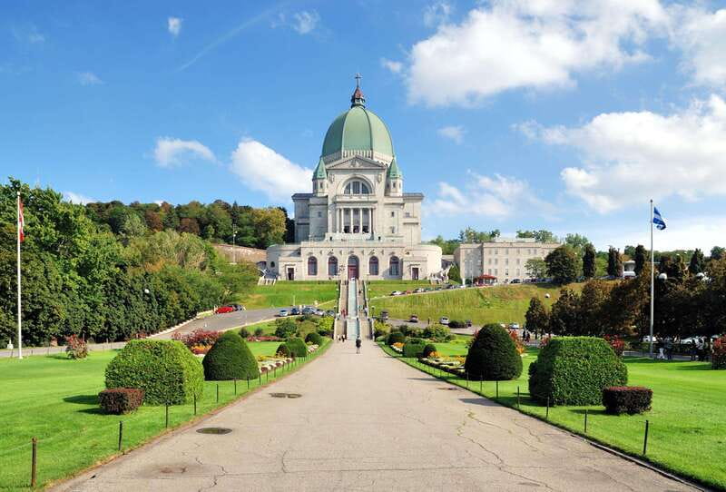 Montreal: Half-day Guided City Tour - Mount Royal Park delivers the best photo stop