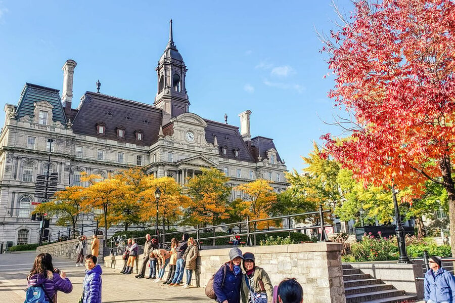 Montreal: Hop-On Hop-Off Double-Decker Bus Tour - Fine Arts Museum and Saint Joseph’s Oratory