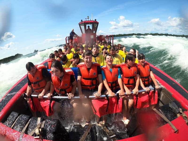Montreal: Jet Boating on the Lachine Rapids - From the Old Port to the Lachine Rapids