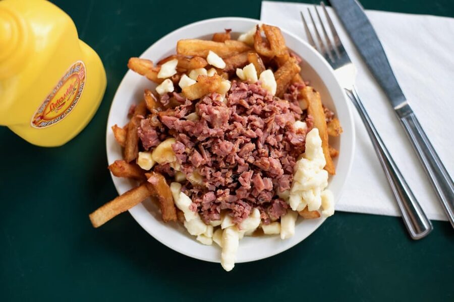 Montreal: Mile-End Foodie Walking Tour with 7 Tastings - Is $82 a fair price for three hours?