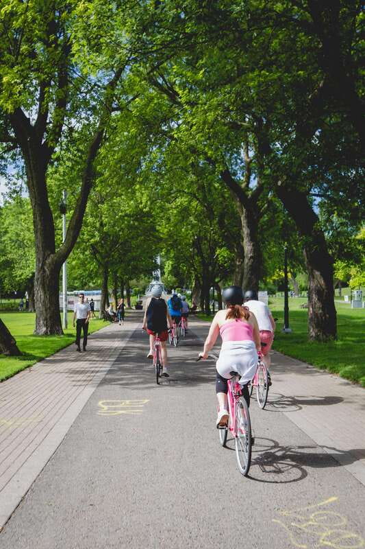 Montreal: Non Touristy Pink Bike Tour - Key points at a glance