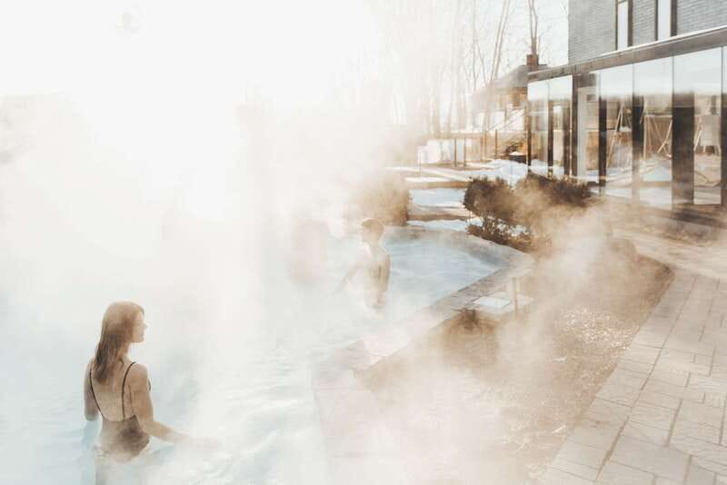 Montreal: Nordic Spa Thermal Experience - The outdoor pools and water areas