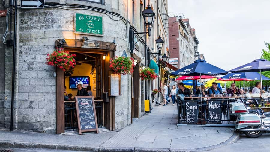 Montreal: Personalized Private Food Tour with a Local Foodie - Little Italy for cafés, groceries, and pizzerias