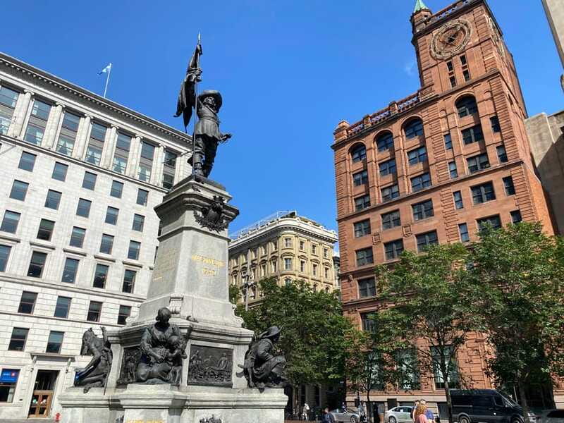 Montreal: Private Customizable Walking Tour of Old Montreal - St-Jacques Street and the old financial district